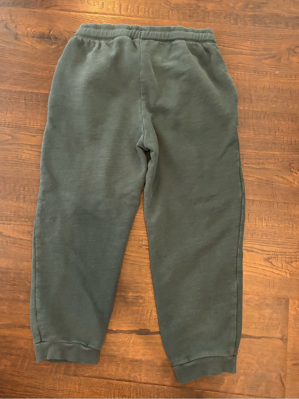 2 pack organic cotton Carter’s green sweatpants - Picture 8 of 9